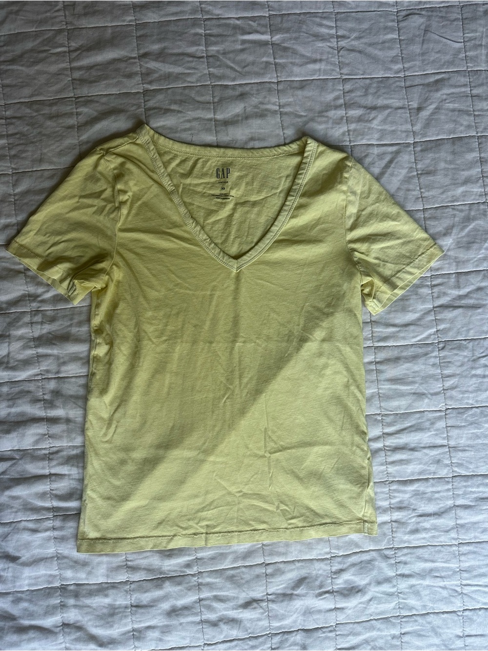 GAP Yellow V-Neck Short Sleeve Tee
